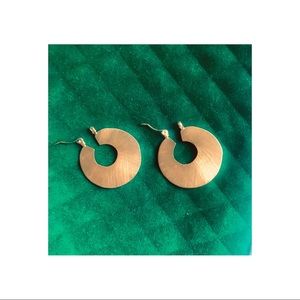 ANTHROPOLOGIE BRUSHED GOLD EARRINGS